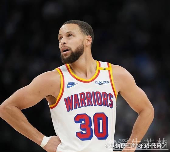 勇士湖人对决：库里4月4日常规赛精彩表现